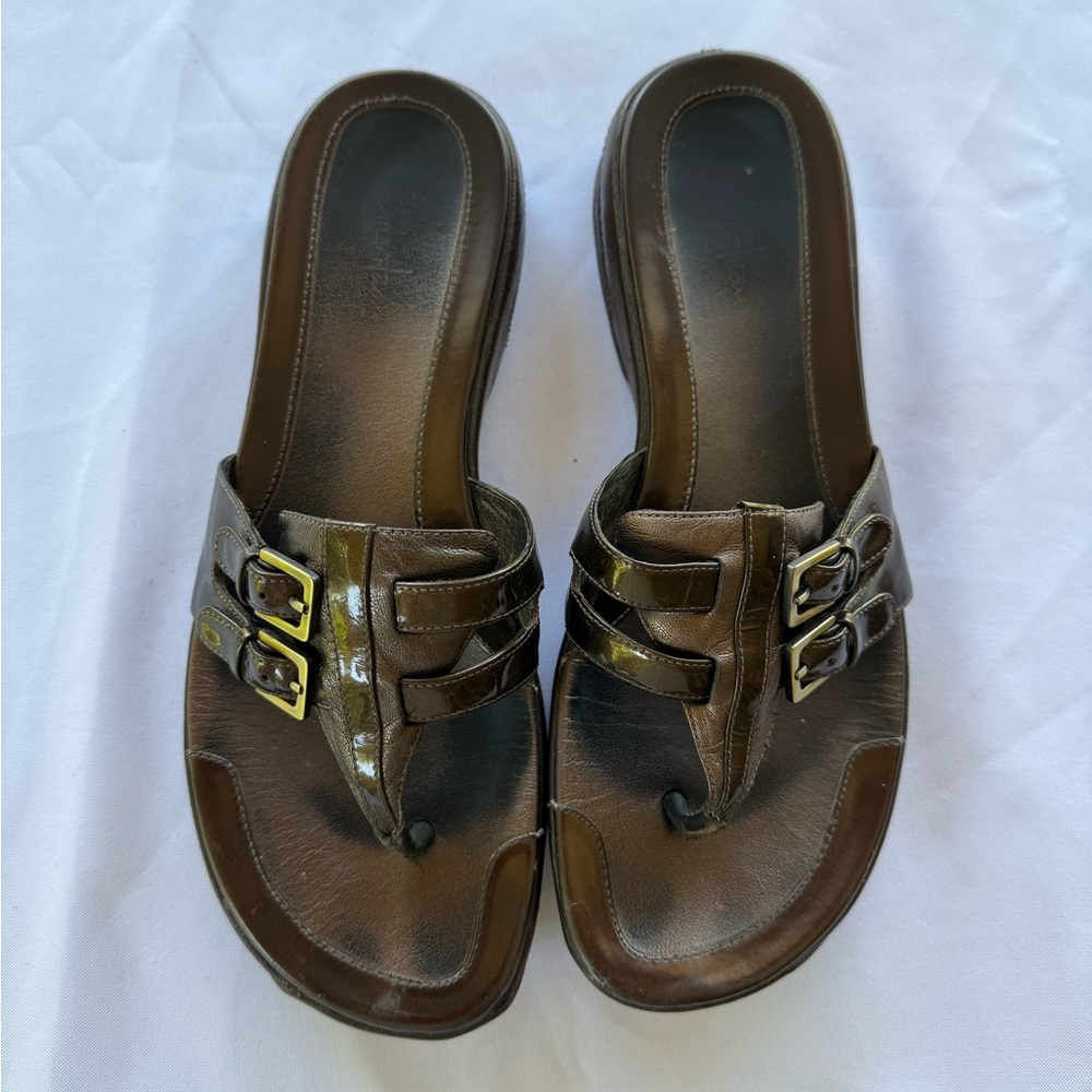 Cole Haan Brown Leather Buckle Thong Sandals